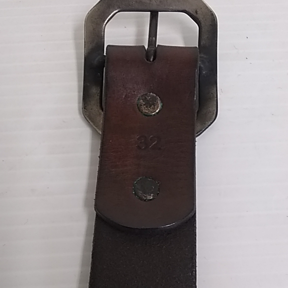 True religion genuine leather belt size 32 waist - Picture 4 of 5